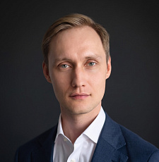 Максим Ледовский